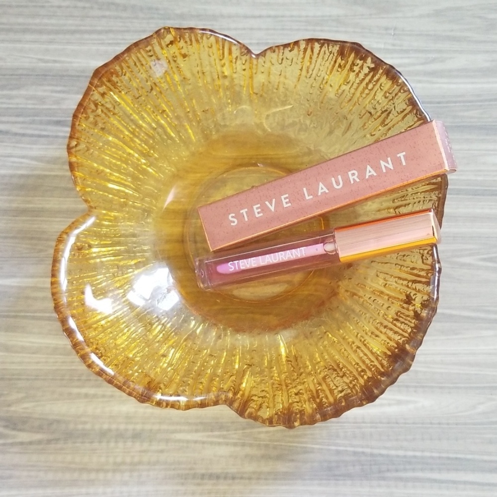 Steve Laurant lip oil/ lipe gloss Orchid